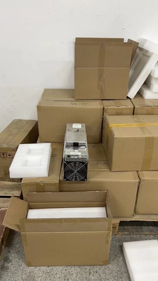 10 यूनिट Asic Whatsminer M32 70TH हर्षरेट 3312W अच्छी स्थिरता
